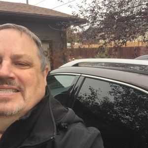 Meet your Posher, Mike